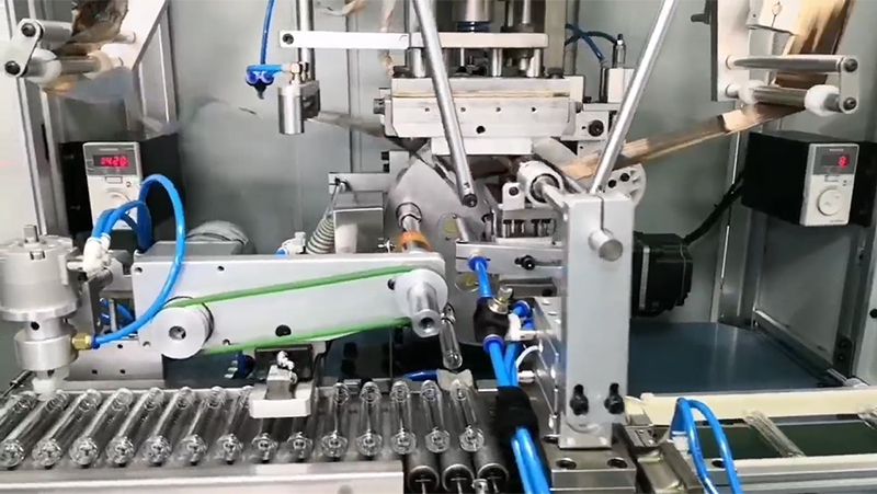 Máquina de estampado en caliente (envase cilíndrico), JR-105T